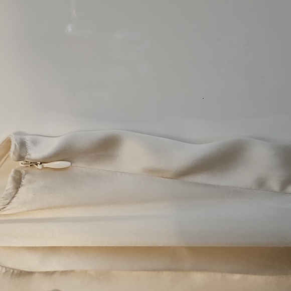 Ralpf Lauren evening dress with pure silk top. Gorgeous fringes. Size 12. - Picture 7 of 15